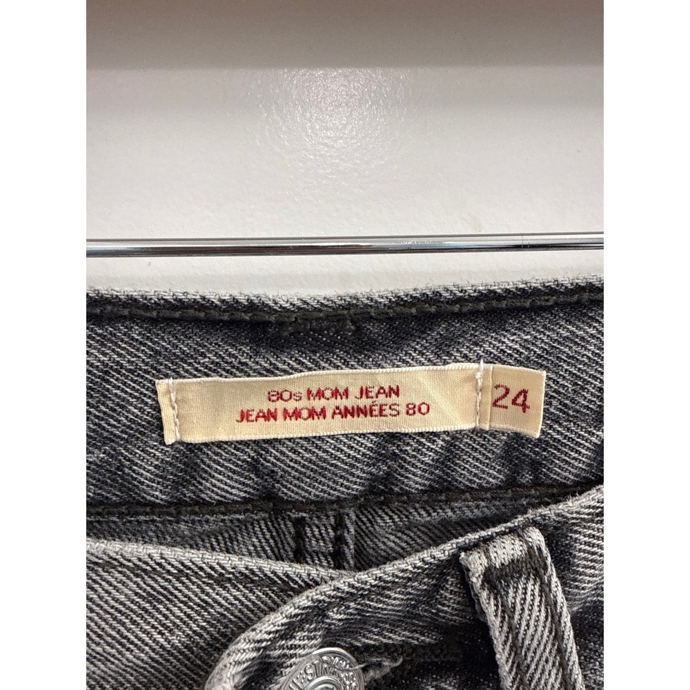 Levis 80s Mom Jeans Gray Acid Wash High Waisted Tapered Denim Size 24‎ - Picture 2 of 3